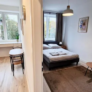 https://apartamenty-powisle-ul-tamka.warsawhotelspoland.com