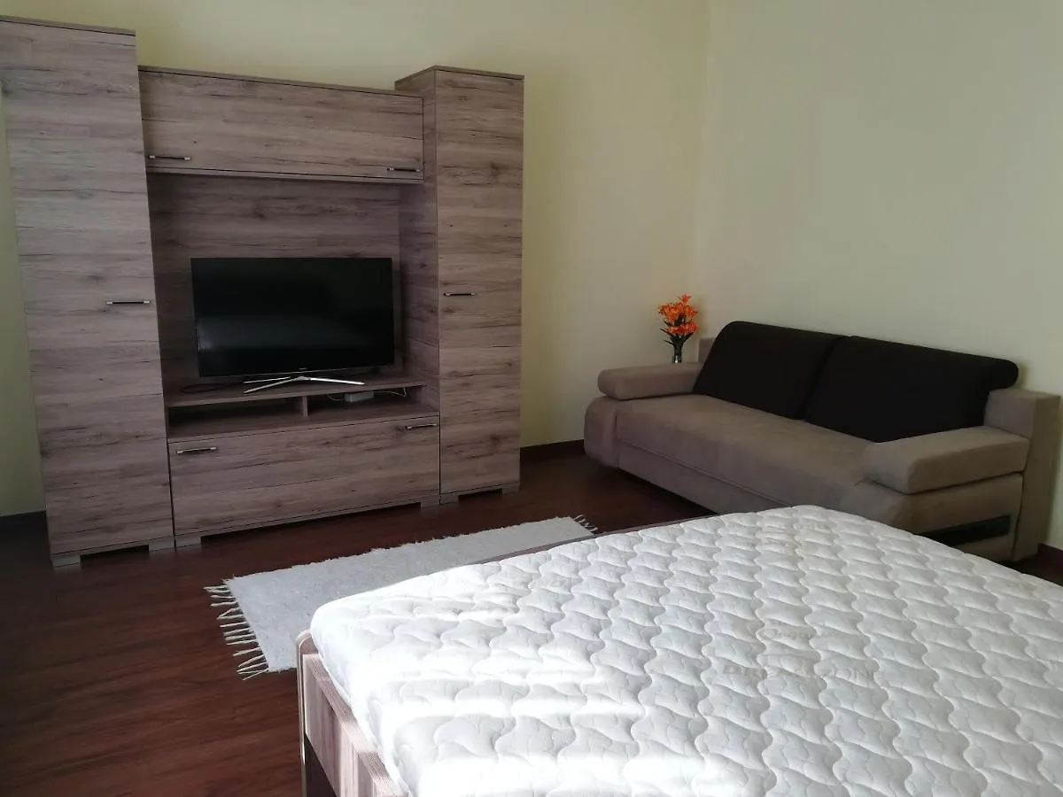Kurucz Vendeghaz Hajduszoboszlo Apartment