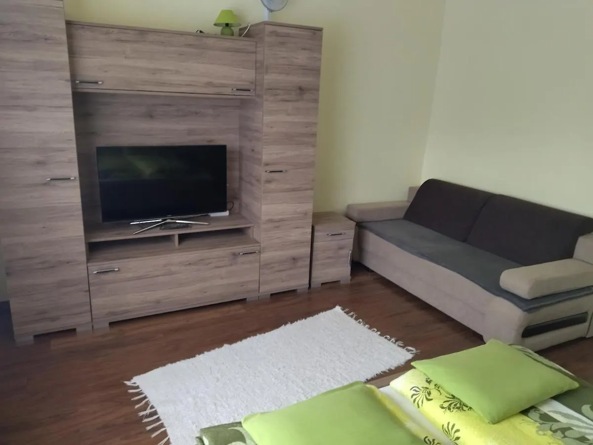 Kurucz Vendeghaz Hajduszoboszlo Apartment